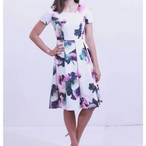 NEW Boutique 12pm by Mon Ami VIOLET FLORAL A-LINE DRESS